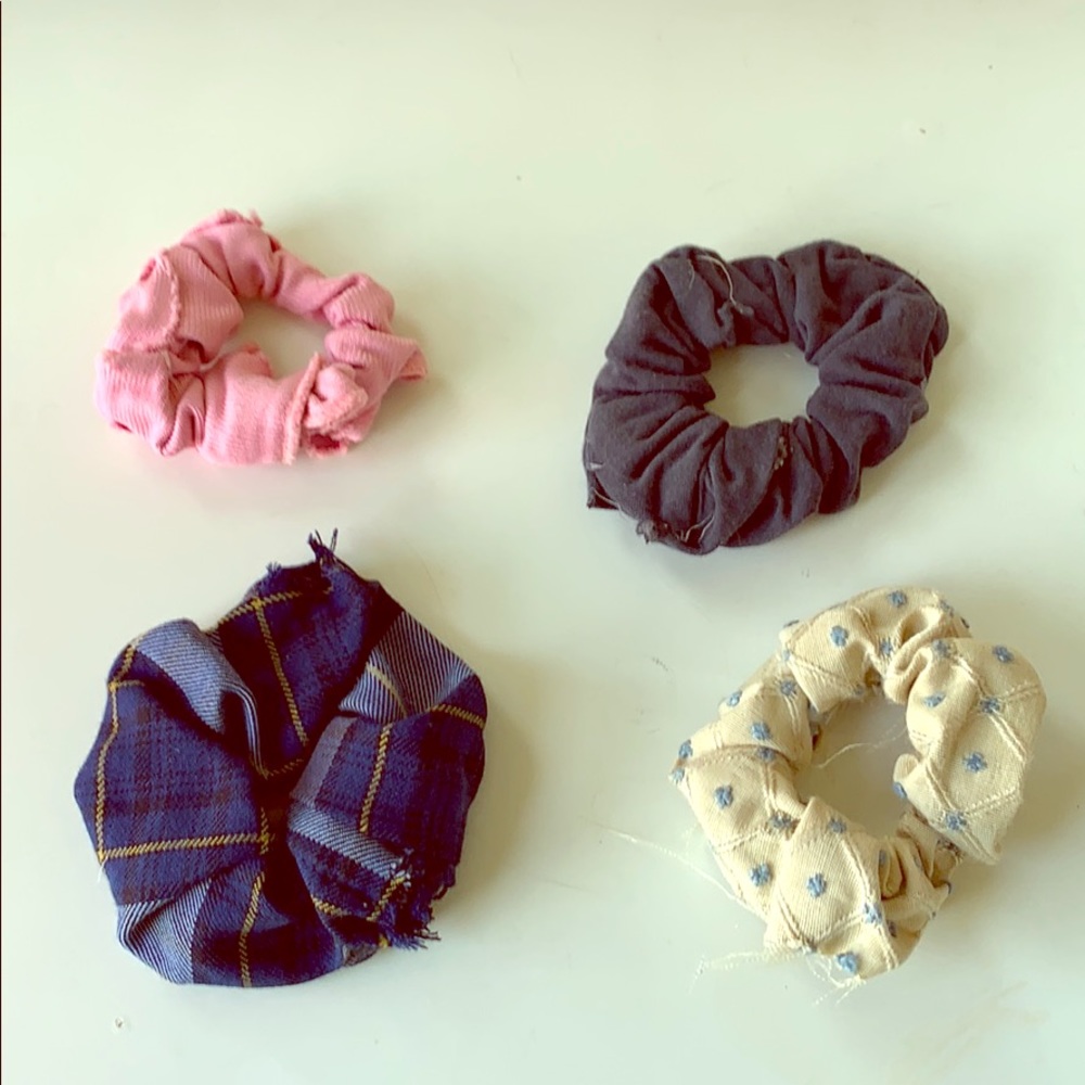 Homemade 4 pack Scrunchies!